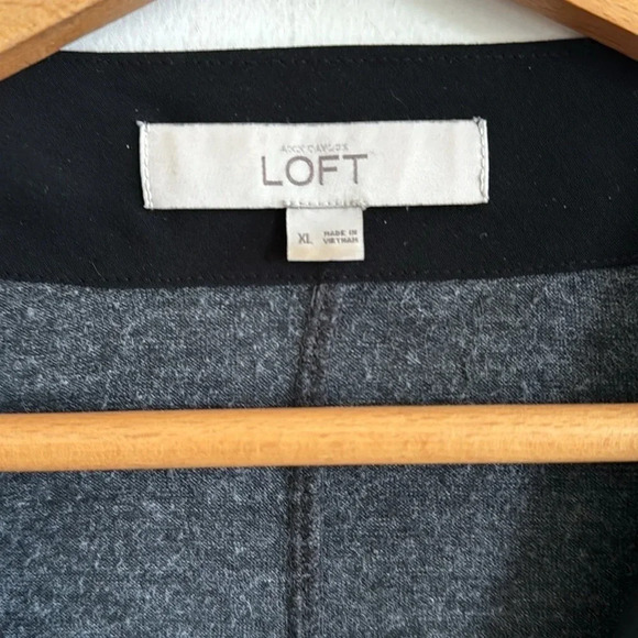 Loft black/gray long sleeve v-neck tunic top size XL - Picture 5 of 6